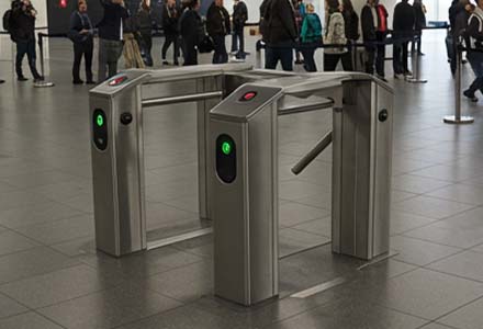 دەروازەی بەربەستی جۆلانەی بازرگانی