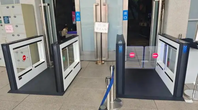 دابینکەری دەروازەی سوڕانەوەی پیادە