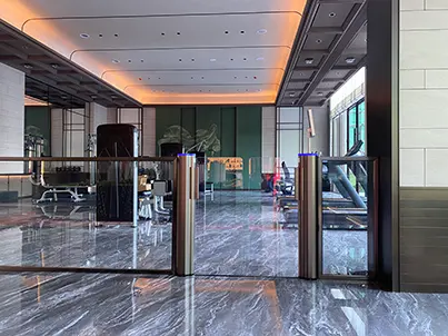 سیستەمی کۆنتڕۆڵی چوونە ژوورەوەی هۆڵی وەرزشی